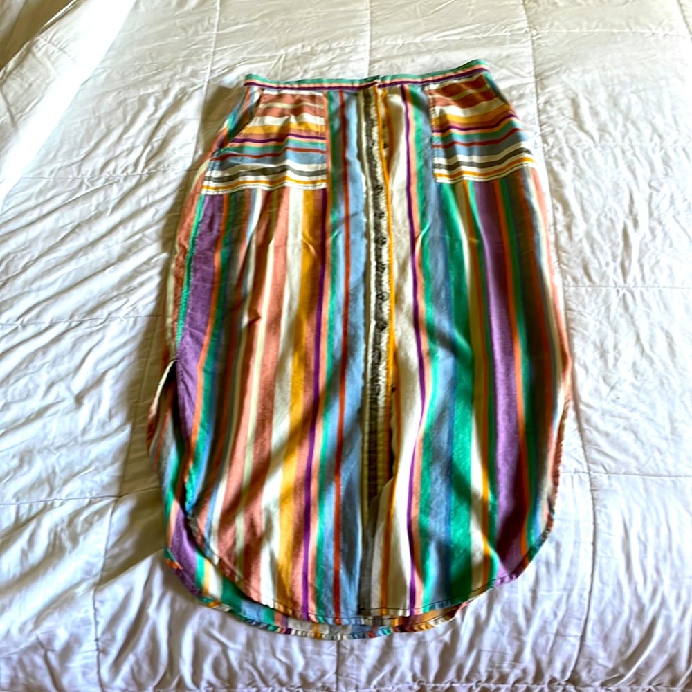 Kavu multicolored skirt, size large, buttons in front